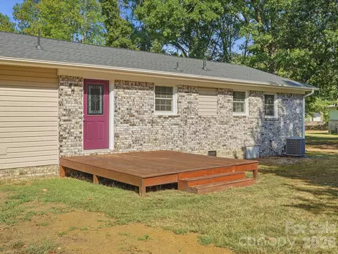 Exterior - 102 Cushman Dr, Chester, SC 29706 photo 2 of 3