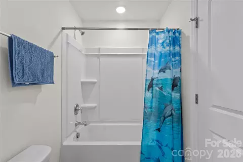 Bath - 4020 Clapton Dr, Lancaster, SC 29720 photo 3 of 3