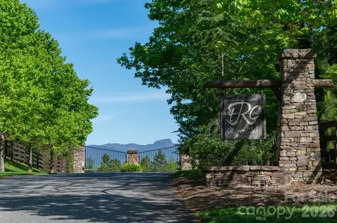 2540 Paddock Cir, Morganton, NC 28655