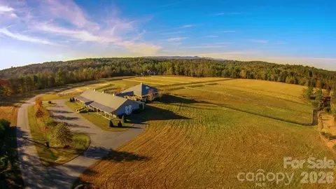 2540 Paddock Cir, Morganton, NC 28655 photo 7