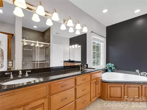 Bath - Troy Lane, Tryon, NC 28782 photo 1 of 4