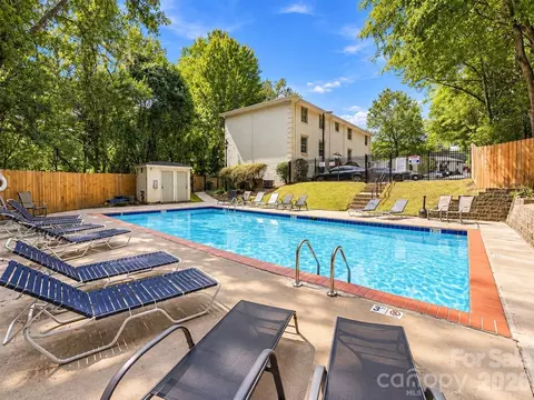 4921 Park B Rd #B, Charlotte, NC 28209