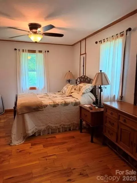 Bedroom - 196 Austin Dr, Marion, NC 28752 photo 4 of 4