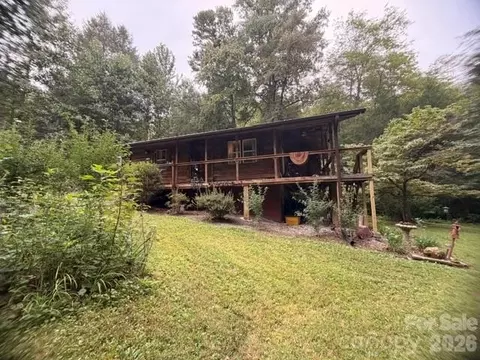 Exterior - 196 Austin Dr, Marion, NC 28752 photo 1 of 6