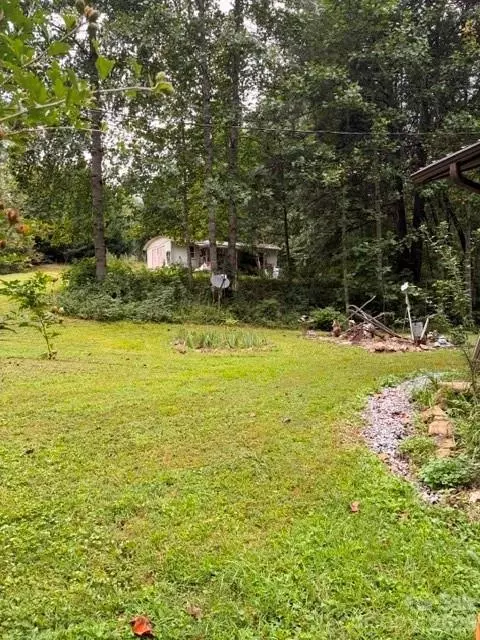 Exterior - 196 Austin Dr, Marion, NC 28752 photo 5 of 6
