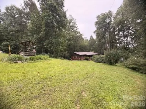 Exterior - 196 Austin Dr, Marion, NC 28752 photo 6 of 6