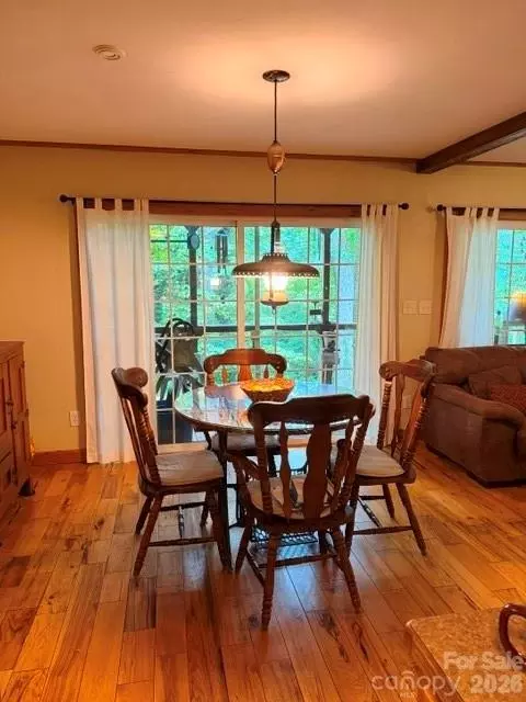 Dining - 196 Austin Dr, Marion, NC 28752 photo 2 of 2