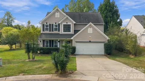 915 Rocky Meadows Ln, Concord, NC 28025