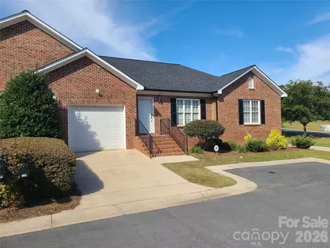 570 Queen Brogan 77 Ct #77, Gastonia, NC 28054