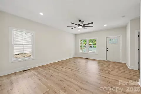 Living - 910 W 8th St, Kannapolis, NC 28081 photo 2 of 5