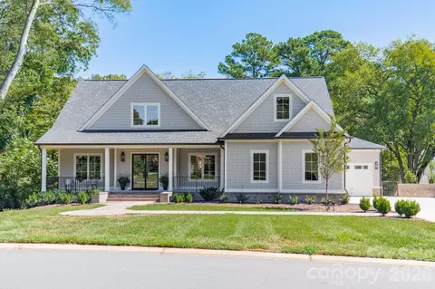 3319 Gresham Pl, Charlotte, NC 28211