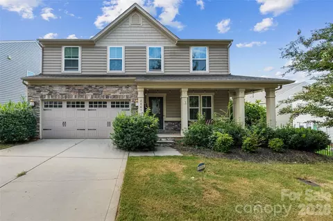 2067 Hamil Ridge Dr, Waxhaw, NC 28173