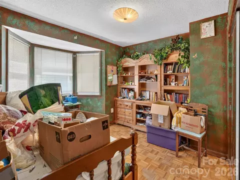 Bedroom - 484 Briar Patch Ln, Saluda, NC 28773 photo 6 of 7
