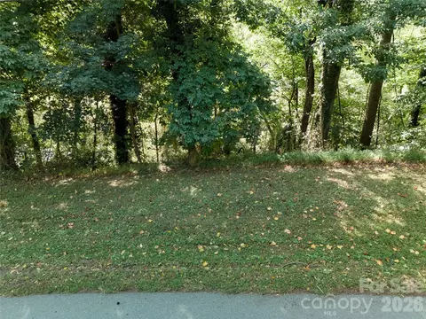 632 Sand Hill 1b Rd #1B, Asheville, NC 28806