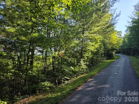 Sequoyah Circle, Marion, NC 28752 photo 5