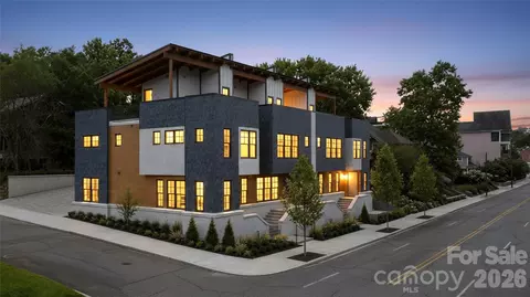 228 Broadway St, Asheville, NC 28801