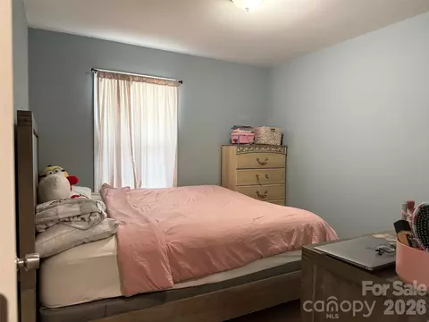 Bedroom - 2051 E Park Dr, Lancaster, SC 29720 photo 6 of 8