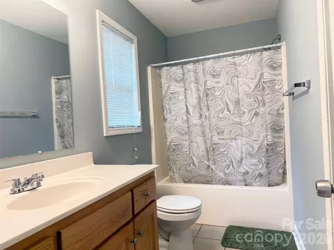 Bath - 2051 E Park Dr, Lancaster, SC 29720 photo 4 of 4
