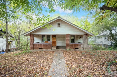 125 Fairfax Ave, Asheville, NC 28806