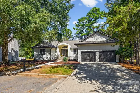 Exterior - 25002 Molokai Dr, Tega Cay, SC 29708 photo 6 of 8
