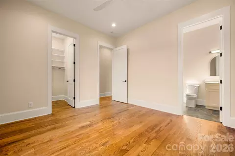 Bedroom - 978 Mapleton Ln, Columbus, NC 28722 photo 3 of 5