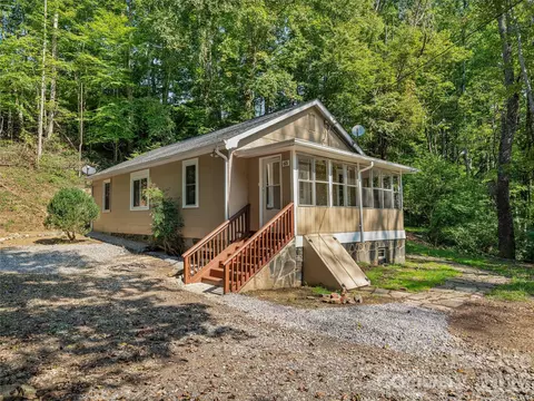 65 Passional Way, Burnsville, NC 28714