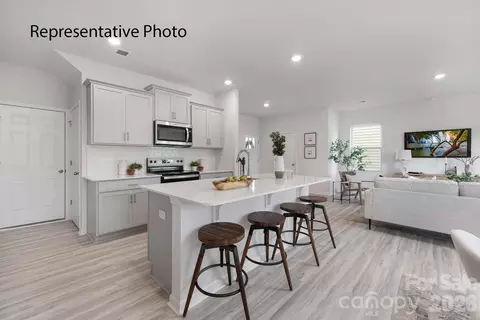 1350 Mammoth Rd, Hickory, NC 28602 photo 12