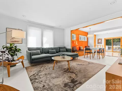 Living - 541 W Probart St, Brevard, NC 28712 photo 2 of 3