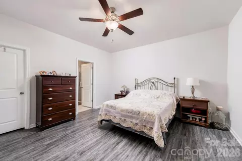 Bedroom - 8204 Mccormick St, Terrell, NC 28682 photo 4 of 5