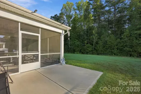 Exterior - 8204 Mccormick St, Terrell, NC 28682 photo 6 of 7