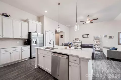 Kitchen - 8204 Mccormick St, Terrell, NC 28682 photo 4 of 4