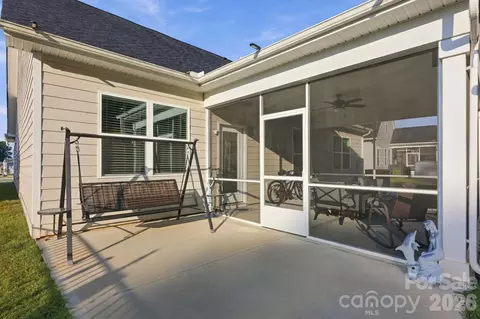 Exterior - 8204 Mccormick St, Terrell, NC 28682 photo 5 of 7