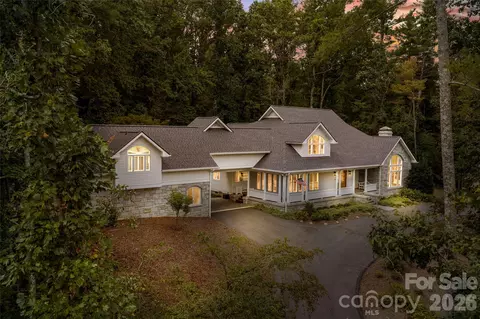 4 Cedar Hill Dr, Asheville, NC 28803