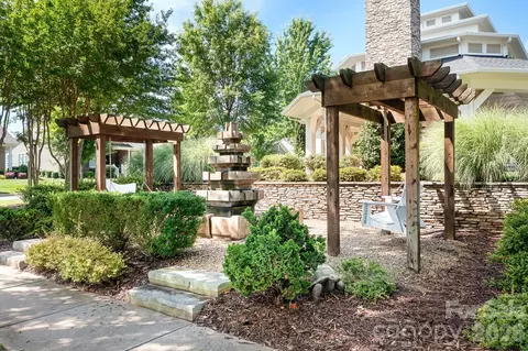 Exterior - 17520 Inver Bldg B Unit 109 Dr #BLDG B, 109, Cornelius, NC 28031 photo 5 of 5
