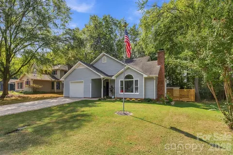Exterior - 3000 Faircroft Way, Monroe, NC 28110 photo 1 of 5