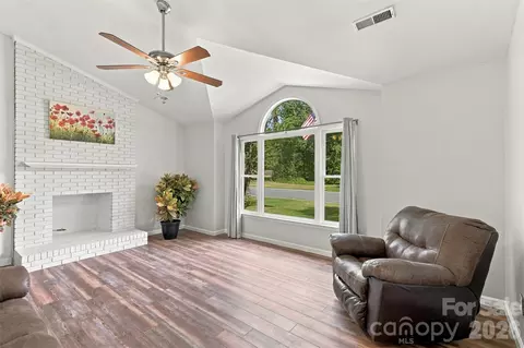 Living - 3000 Faircroft Way, Monroe, NC 28110 photo 2 of 4