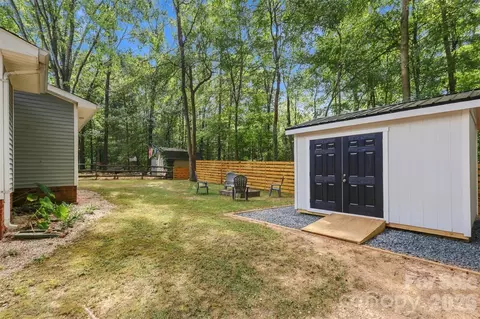 Exterior - 3000 Faircroft Way, Monroe, NC 28110 photo 5 of 5