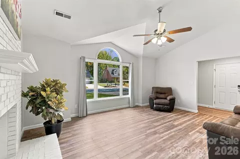 Living - 3000 Faircroft Way, Monroe, NC 28110 photo 3 of 4