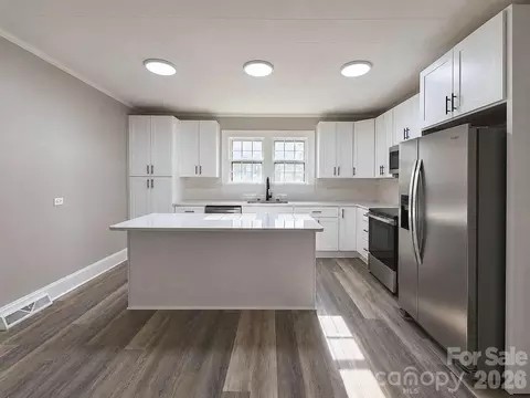 Kitchen - 113 Mountain View St, Morganton, NC 28655 photo 3 of 4