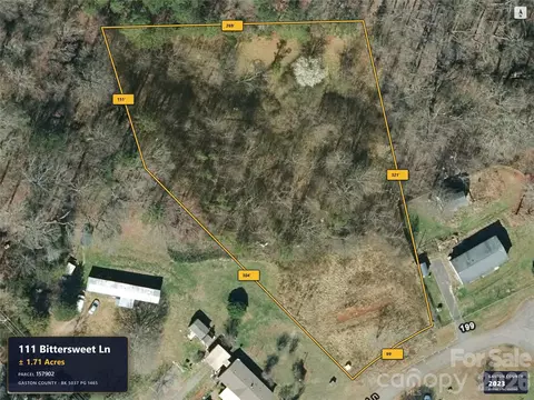 111 Bittersweet Ln, Lincolnton, NC 28092