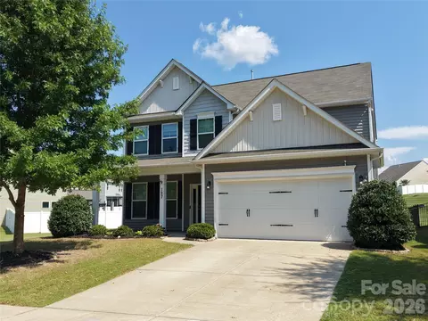 127 Lantern Acres Dr, Mooresville, NC 28115