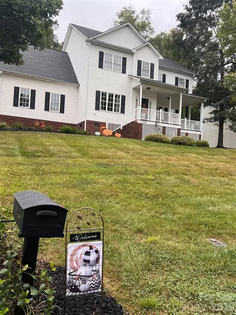 7749 Orchard Park 74 Cir #74, Harrisburg, NC 28075