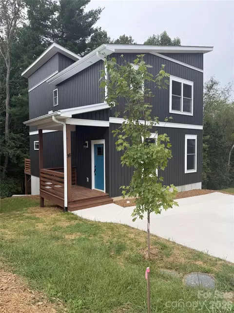 16 Escondido Dr, Asheville, NC 28806