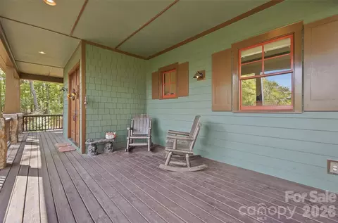 Exterior - 3014 Dodsworth Dr, Cramerton, NC 28032 photo 4 of 9