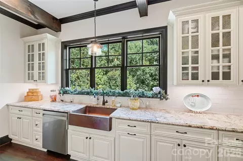 Kitchen - 3014 Dodsworth Dr, Cramerton, NC 28032 photo 5 of 6
