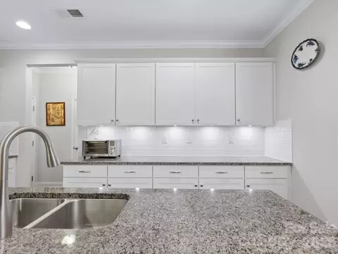 Kitchen - 859 Pennington Dr, Lancaster, SC 29720 photo 4 of 5