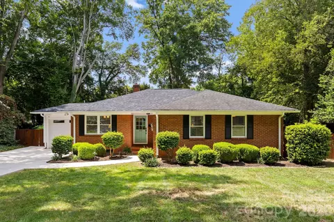 4508 Longwood Dr, Charlotte, NC 28209