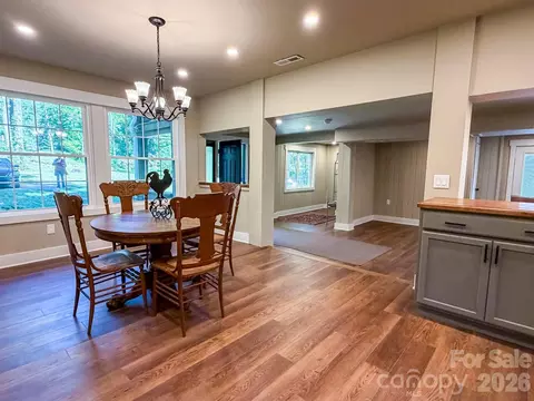 Dining - 283 Robin Dr, Marion, NC 28752 photo 2 of 2
