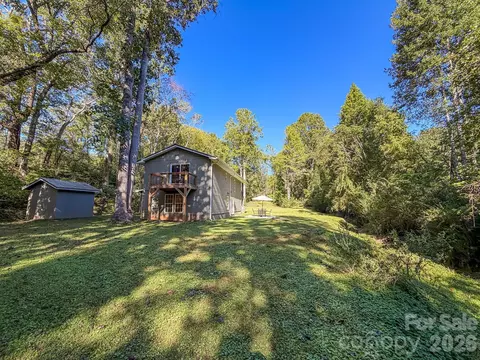 Exterior - 283 Robin Dr, Marion, NC 28752 photo 8 of 10
