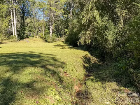 Other - 283 Robin Dr, Marion, NC 28752 photo 5 of 13